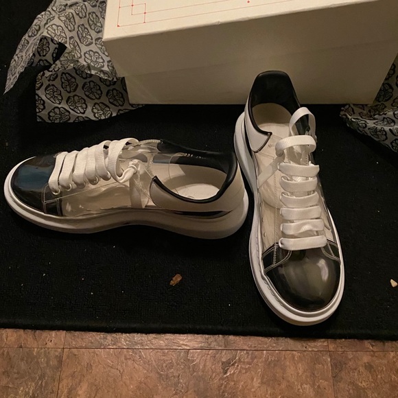 Alexander Mcqueen Sneakers - Picture 2 of 5